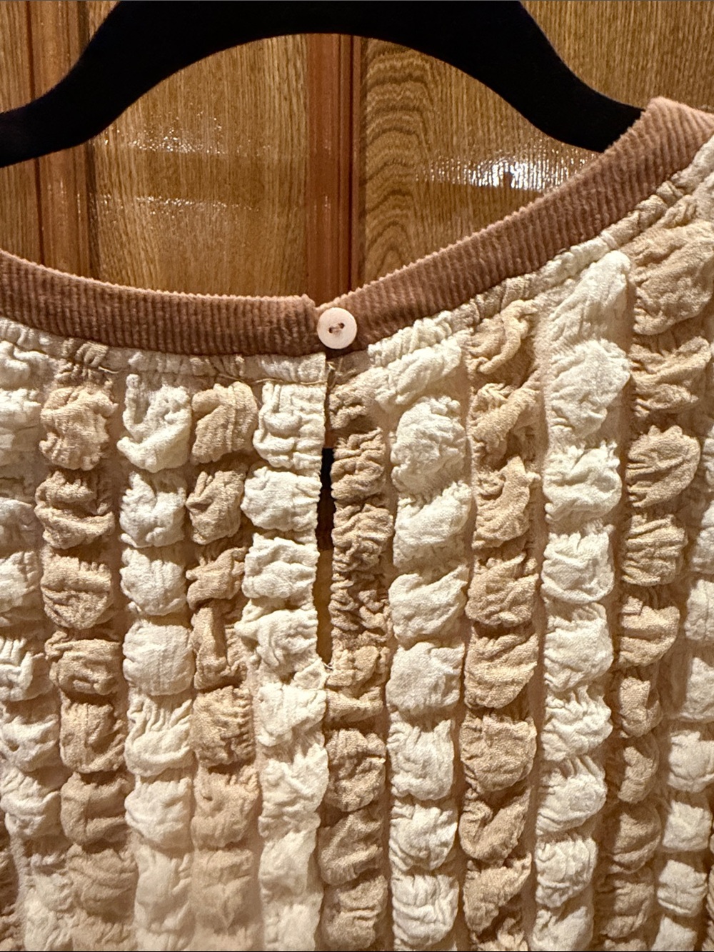 VOY Cream Textured Bubble Knit Shirt - Picture 3 of 3